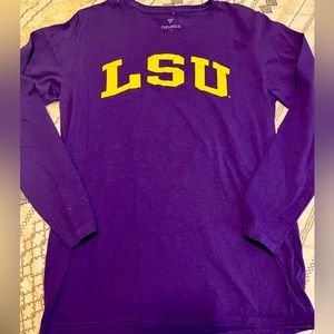 LSU t shirt
